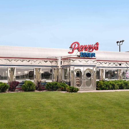 密苏里河谷温德姆旅程住宿酒店 Missouri Valley 外观 照片