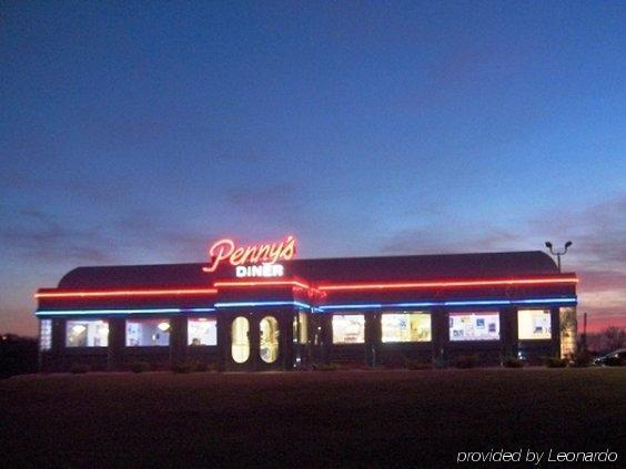 密苏里河谷温德姆旅程住宿酒店 Missouri Valley 外观 照片